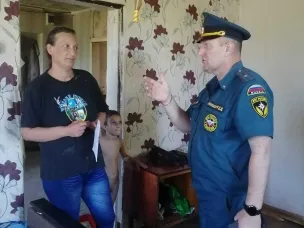 09.06.2022 в целях предотвращения гибели детей на пожарах специалистом комиссии по делам несовершеннолетних и защите их прав Администрации Обливского района
