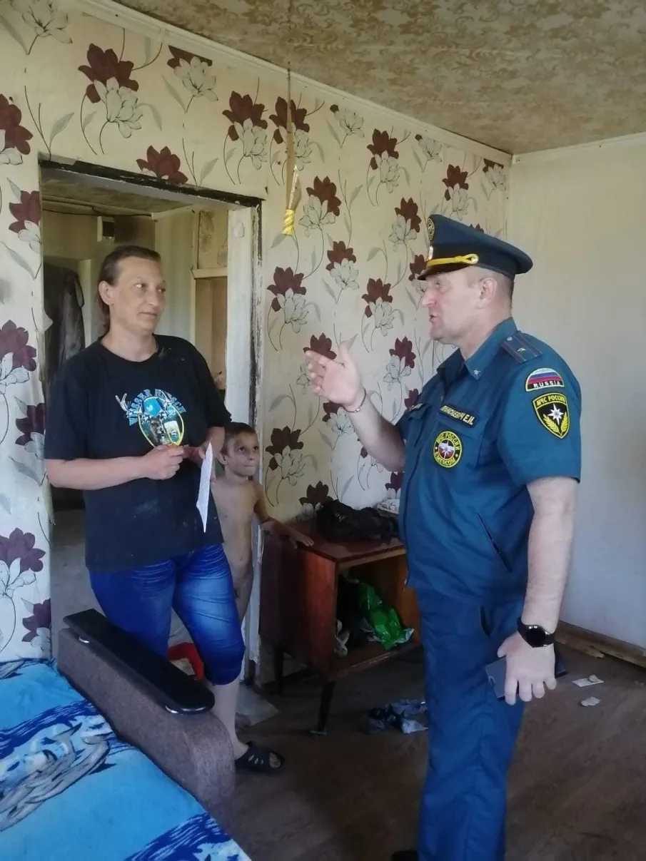 09.06.2022 в целях предотвращения гибели детей на пожарах специалистом комиссии по делам несовершеннолетних и защите их прав Администрации Обливского района