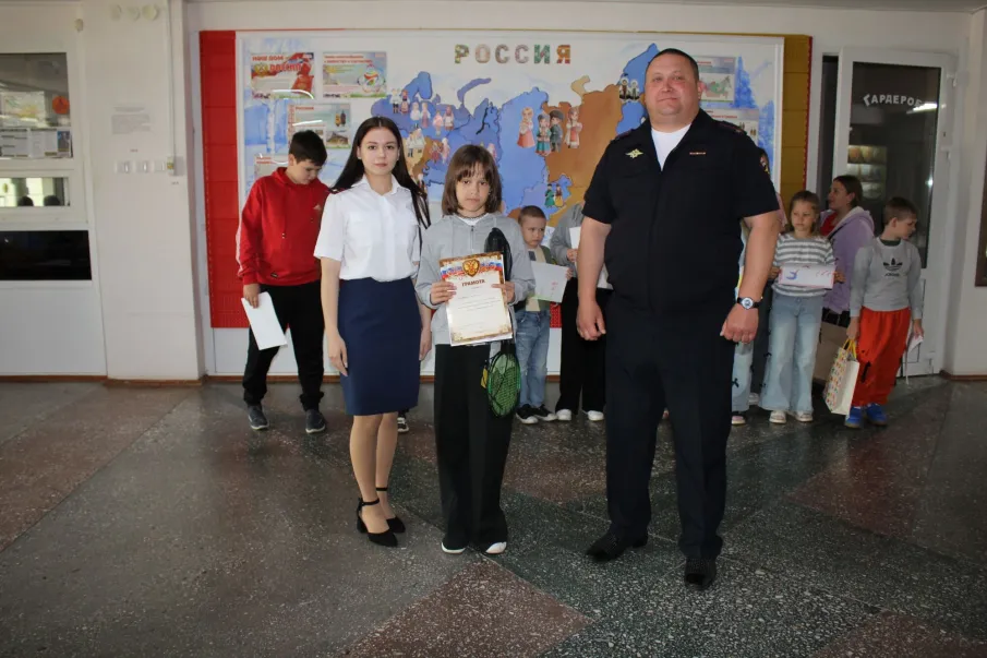 БЕЗОПАСНОЕ ДЕТСТВО ЯРКИМИ КРАСКАМИ