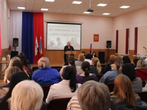 В рамках всеобуча «Школа родительства» на основе межведомственного взаимодействия и с участием Совета отцов в МБОУ «Обливская СОШ № 1 им. Героя Советского Союза Синькова С.М.» 23.04.2026 было проведено родительское собрание на тему «Безопасность детей – забота взрослых».