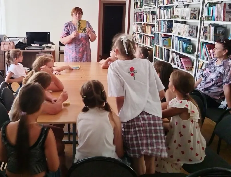 «Для вас, ребятишки, донских писателей книжки!»